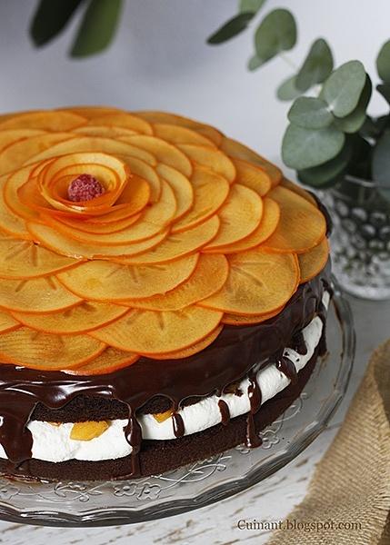 Tarta de chocolates y Kaki Persimón D.O. Ribera del Xúquer.