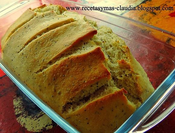 Pan en horno convencional con semillas de amapola