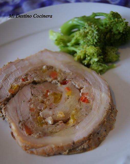 Matambre de cerdo arrollado al horno