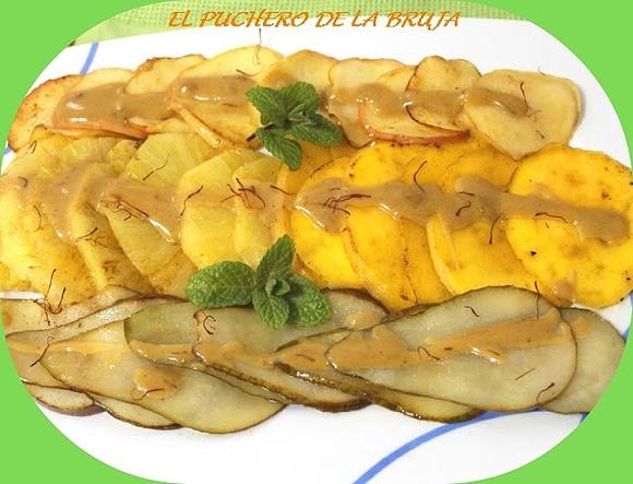 Frutas a la plancha con salsa de coco y azafrán