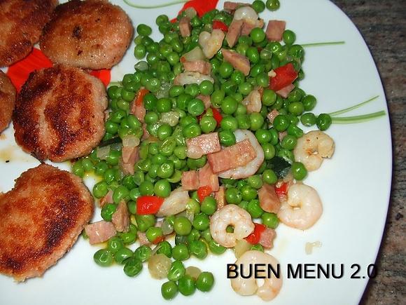 Salteado de guisantes con gambas