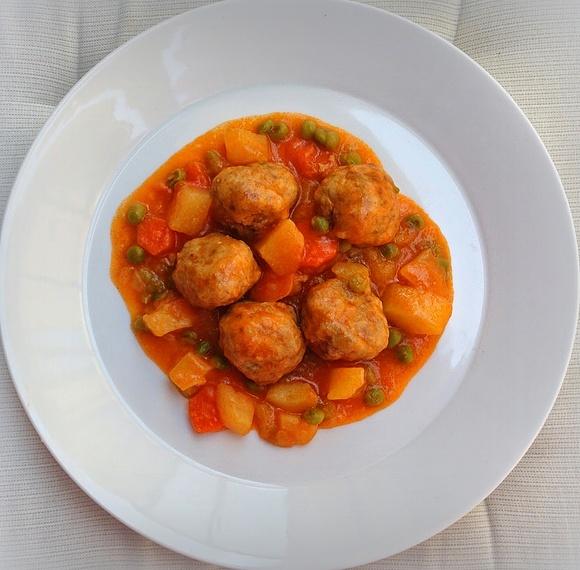 Albóndigas a la jardinera