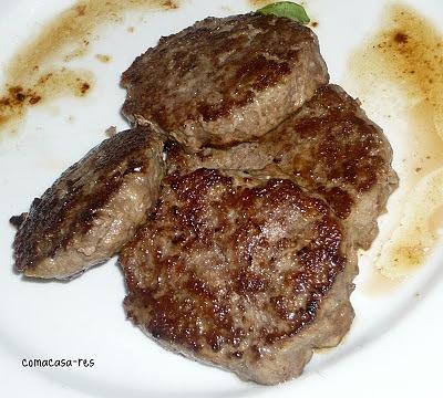 Hamburguesa con jengibre y alls tiernos