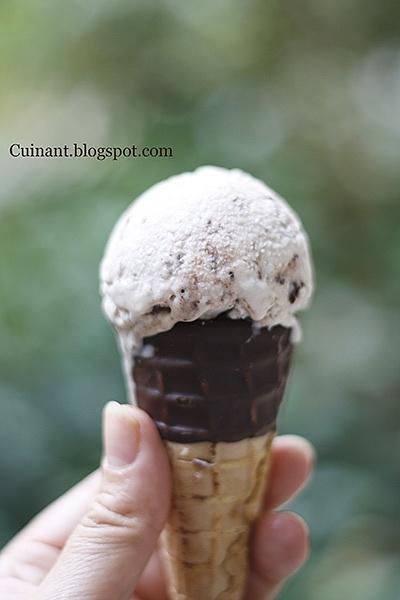 Helado de yogur, plátano y chocolate