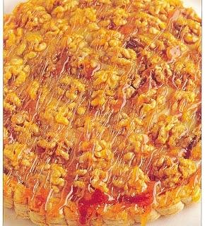 Pasta de full amb nous i caramel