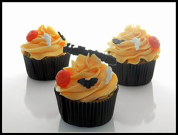 Cupcakes de caqui con chips de chocolate