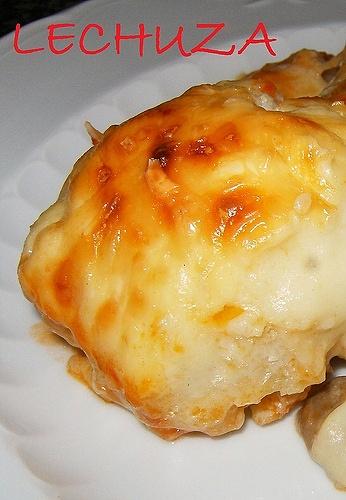 Coliflor con atún y champiñones gratinados con san simón da costa