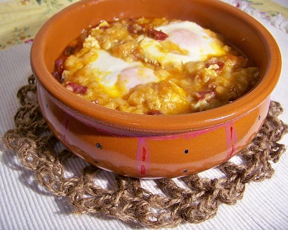 Sopa de ajo castellana
