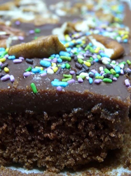 Texas sheet cake para multitud