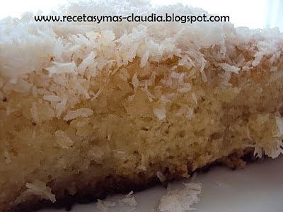 Bizcocho de coco tradicional y sin azúcar
