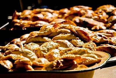 Empanadas y locro para el 25 de mayo
