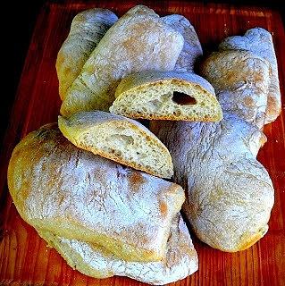 Ciabattas con masa madre y sin amasar