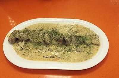 Solomillo de cerdo con champiñones y mostaza