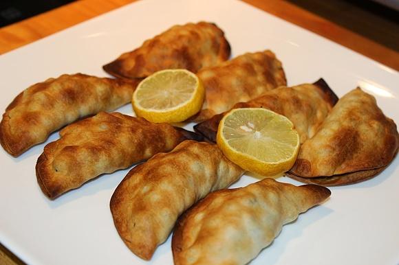 Empanadillas árabes de guisantes