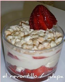 Tiramisu mentiroso de fresa