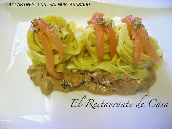 Tallarines con salmón ahumado