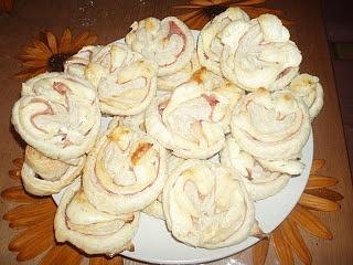 Palmeritas de jamón y queso