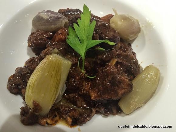 Estofado de buey a la eugene con julia child