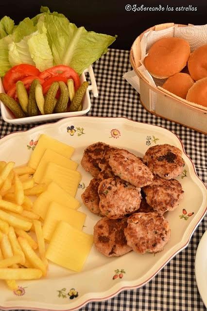 Mini hamburguesas con toque de cebolla