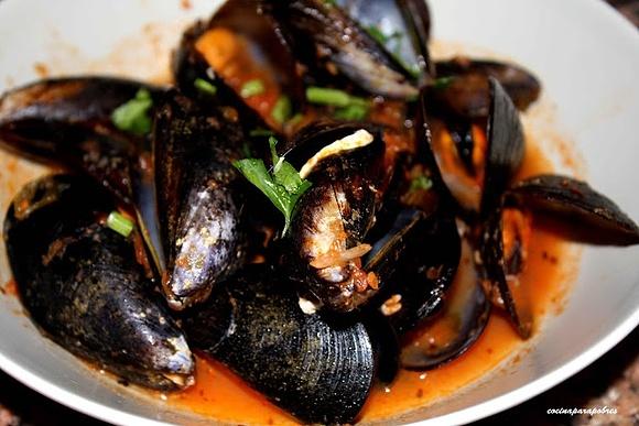 Mejillones a la Marinera