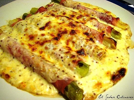Puerros gratinados con mostaza antigua y queso Idiazábal