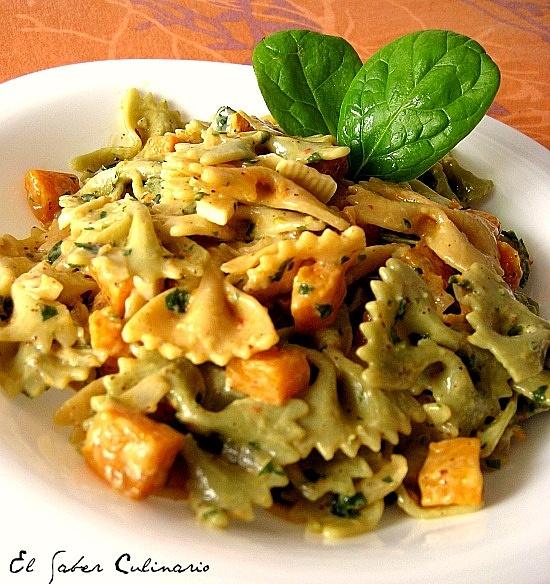 Pasta con calabaza asada y crema de mostaza Dijon