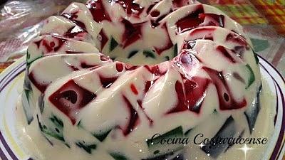 Mosaico de gelatina con rompope