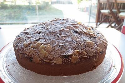 Pastís d'ametlles amb xocolata