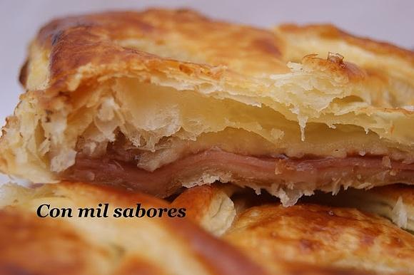 Empanada de higos, pavo y queso
