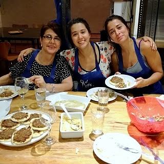Lajmashin en una clase de cocina árabe