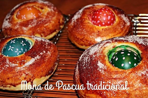 Mona de Pascua tradicional