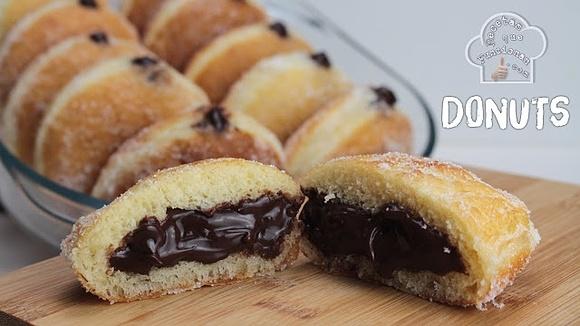 Donuts de Azúcar rellenos de chocolate