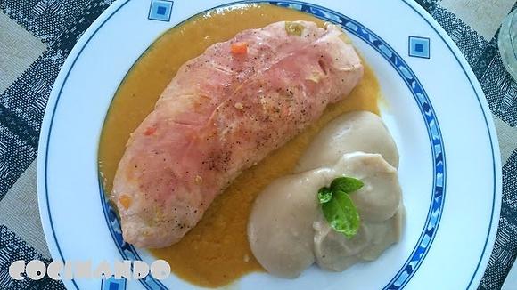 Pechugas de pavo con puré de castañas