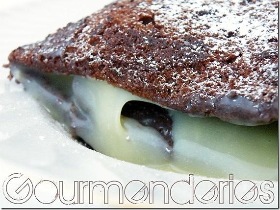 Braç de xocolata negra amb ganache de xocolata blanca
