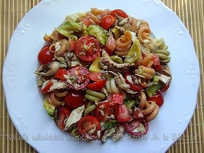 Ensalada de pasta con caballa