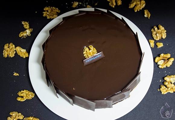 Brownie y crema de chocolate con baño sacher