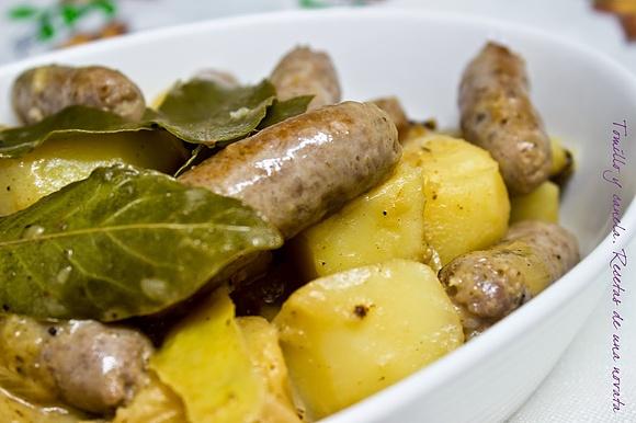 Salchichas con patatas y limón