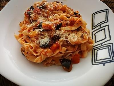 Pasta alla Norma z bakłażanem