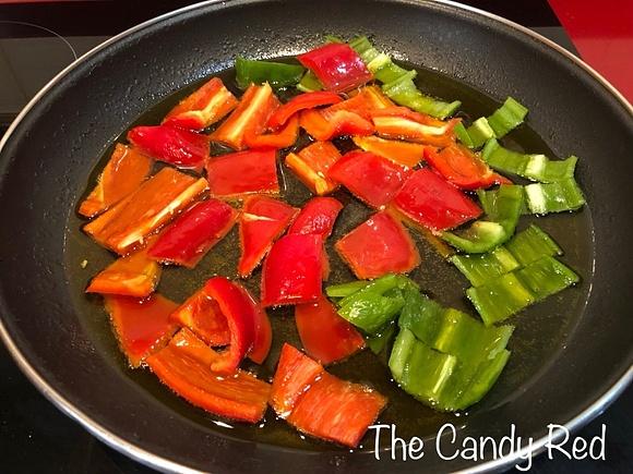 Bonito con tomate