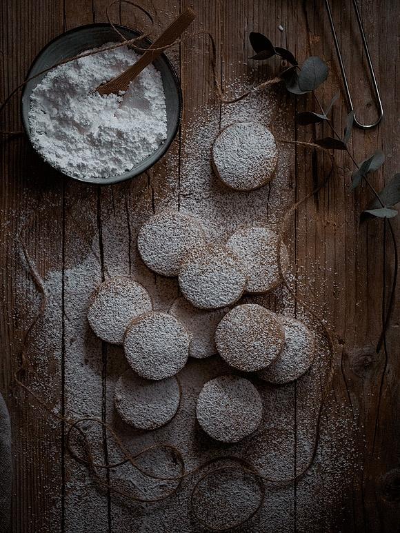 Polvorones de almendra