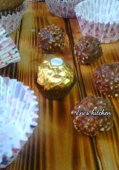 Cupcake ferrero con crema de nutella de merengue suizo