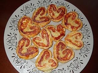 Palmeras saladas de jamón y queso