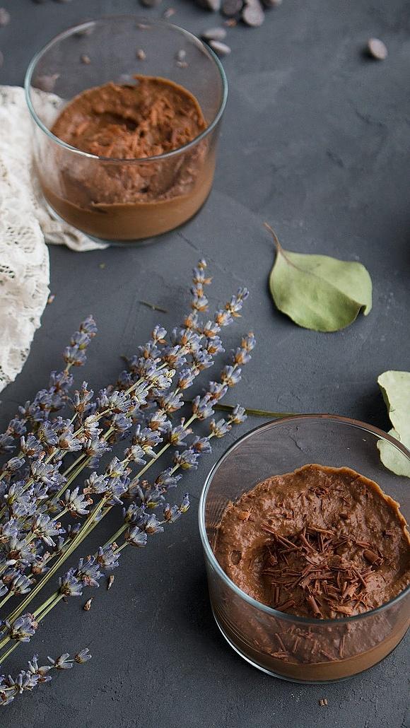 Mousse de Chocolate y Aguacate