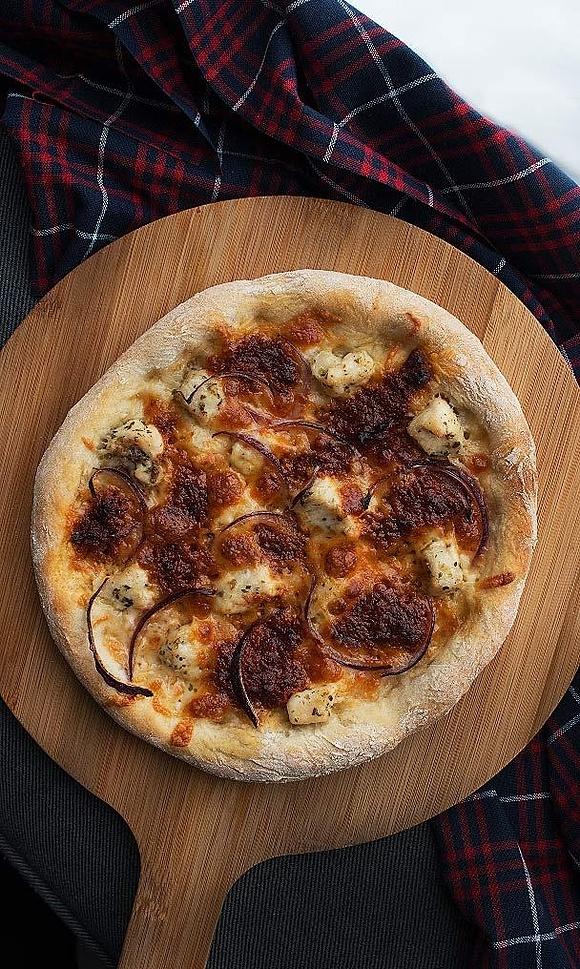 Pizza al Pesto Rojo