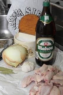 Alitas de pollo a la cerveza
