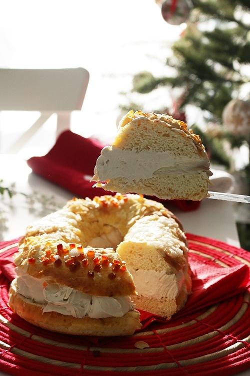 Roscón relleno de mousse de tiramisú