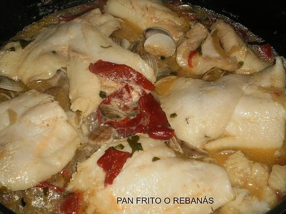 Merluza en salsa con pimientos