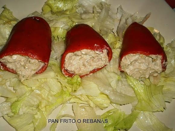 Pimientos rellenos de atún y roquefort
