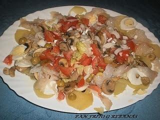 Ensalada de bacalao con patatas y champiñones