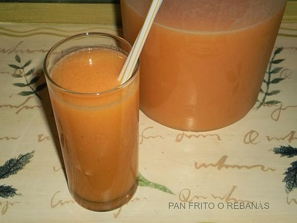 Refresco de mango y naranja